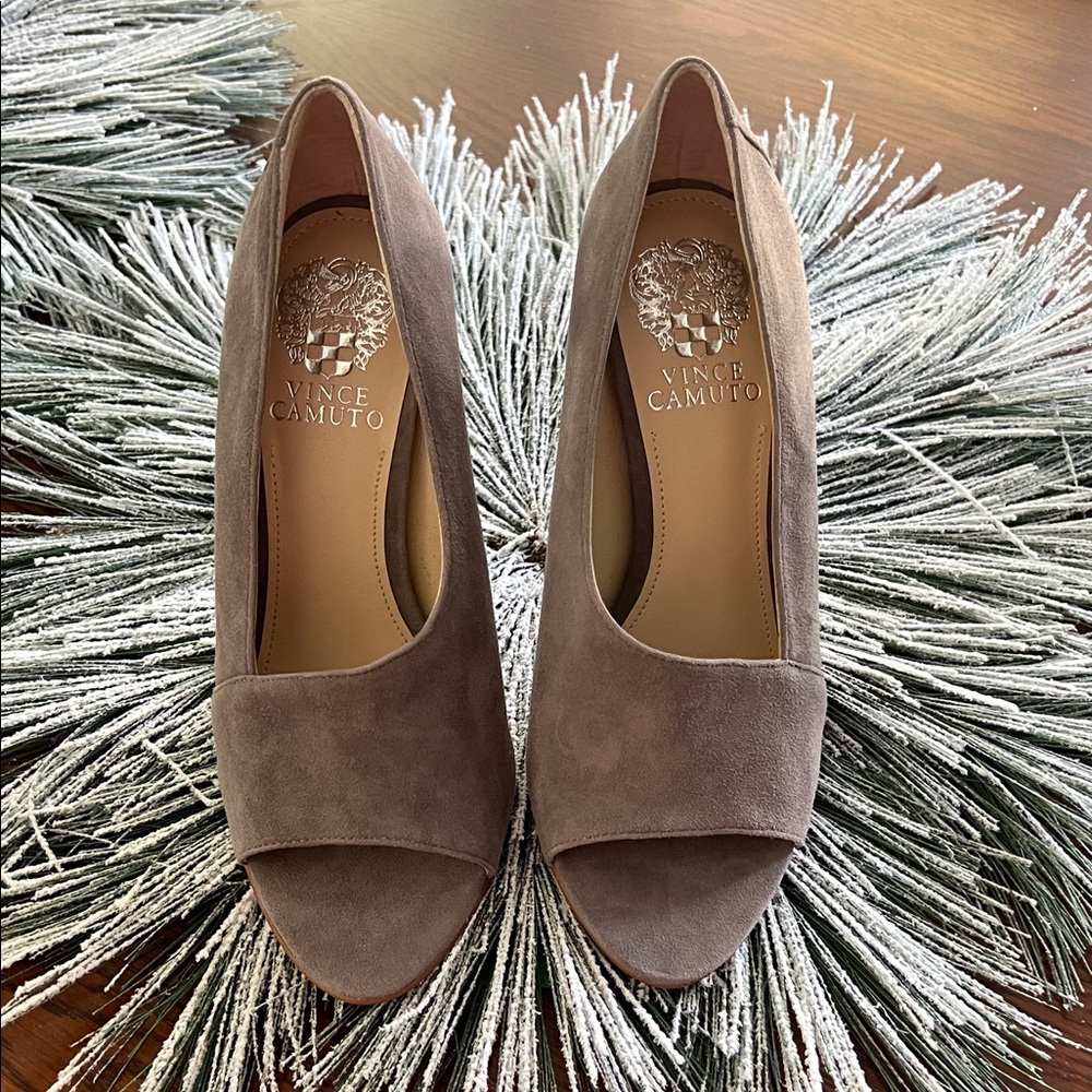 Vince Camuto Taupe Peep-Toe Heels